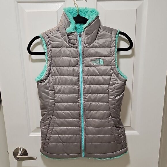 The North Face Jackets & Blazers - The North Face Gray and Mint Reversible Vest